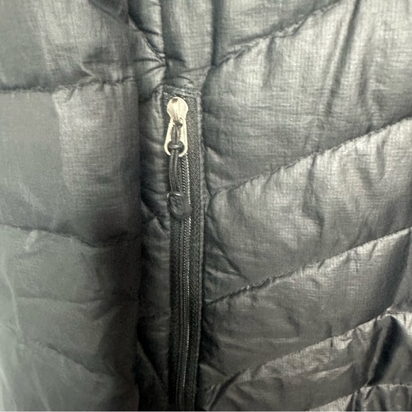 Patagonia Women’s SMALL Black Nano Black Puffer Jacket Excellent Condition VIDEO - Picture 6 of 11